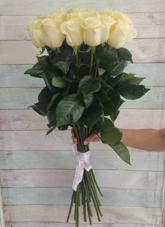 21 роза Мондиаль 90 см