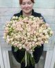 21 кустовая роза Полина 70+ см