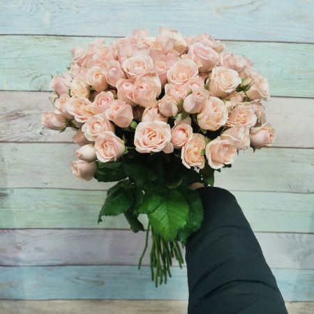 35 кустовых роз Полина