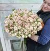 35 кустовая роза Полина 70+ см