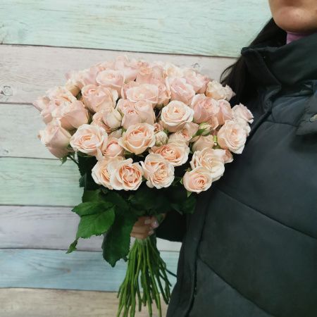 35 кустовых роз Полина