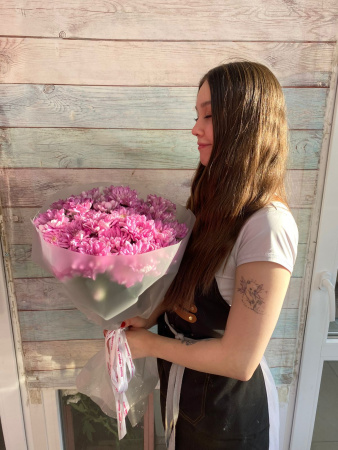 15 кустовая Хризантема розовая Балтика